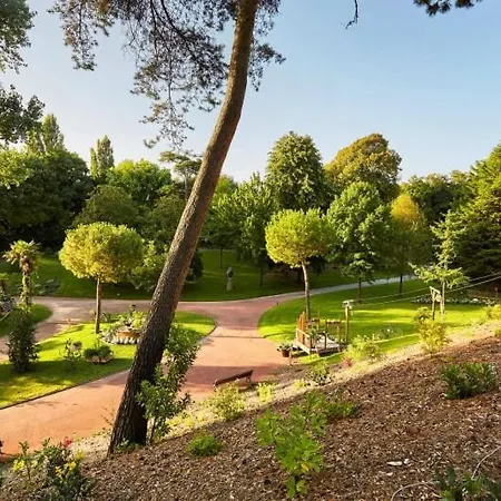 Angelina Villa La Baule